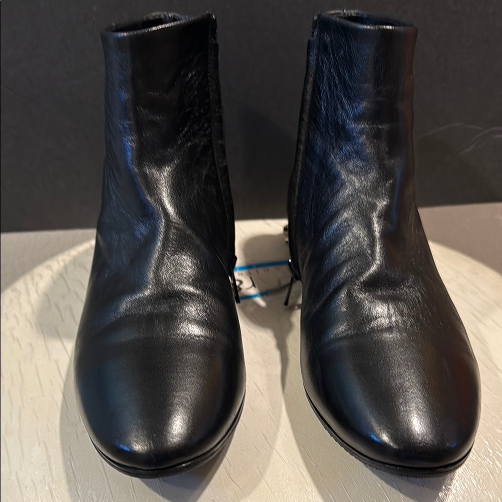 BALENCIAGA Black Leather Ankle Boots